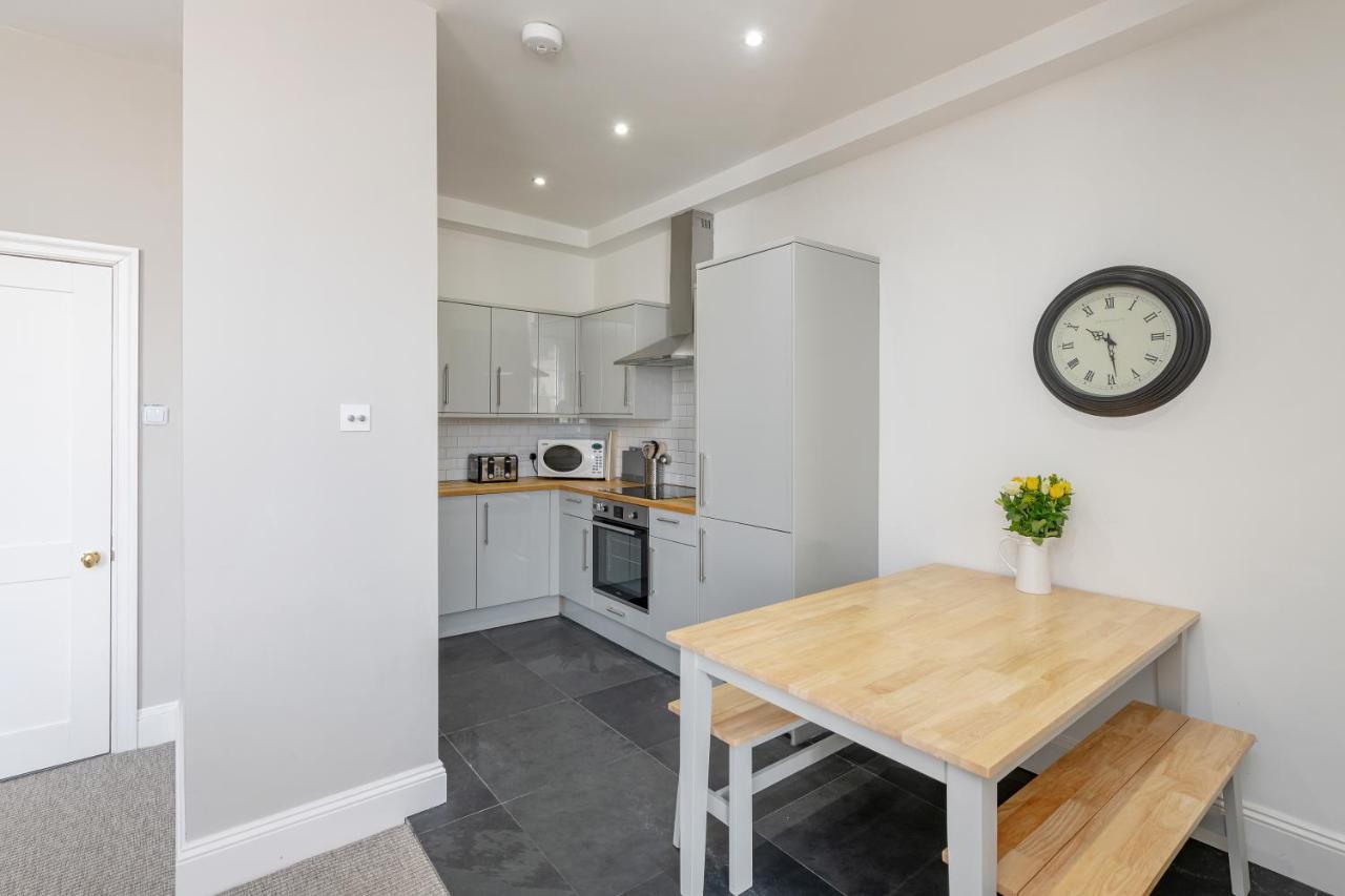 Georgian 2 Bed Apartment With 3 Bathrooms And Parking מראה חיצוני תמונה